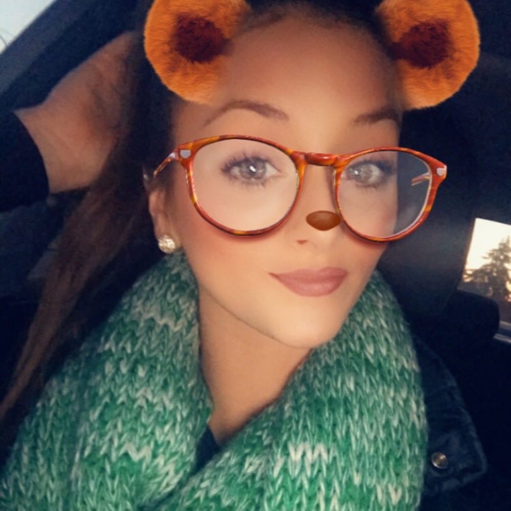 Meet your Posher, Jessica